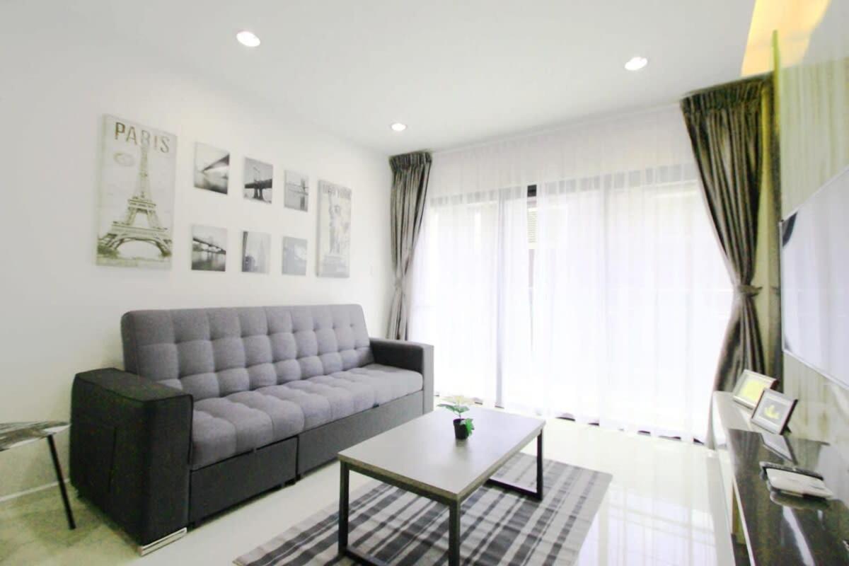 A Stylish High-Floor 2Br Suasana Suites Views Johor Bahru Zewnętrze zdjęcie